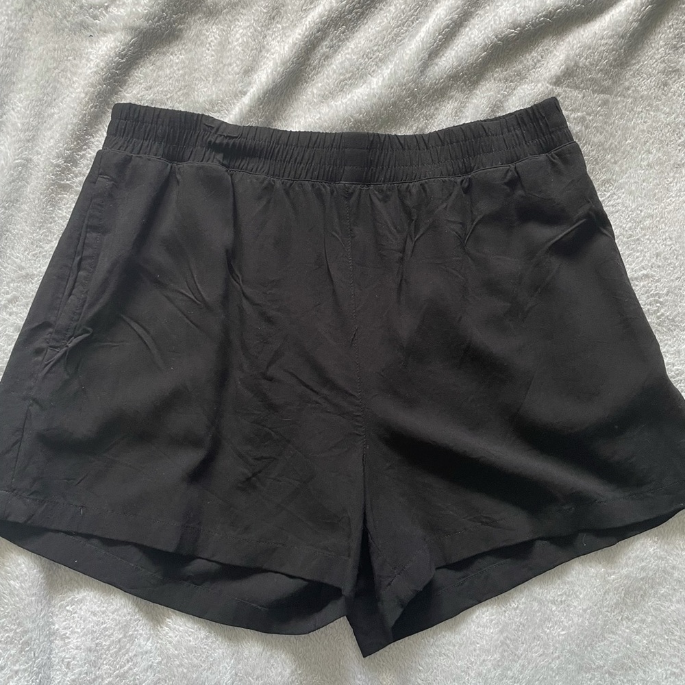 shorts from wilfred